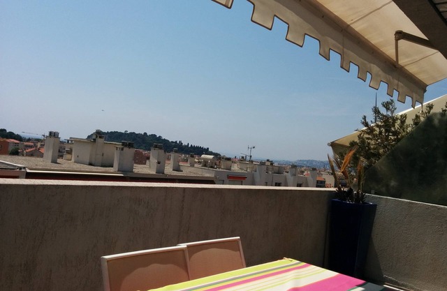 Studio Terrace Top floor Climate Quiet