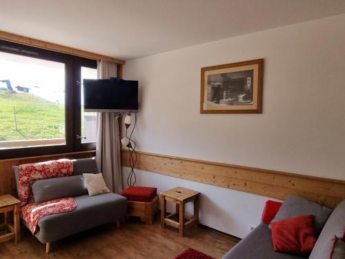 Studio tout confort avec cabine - Accès direct aux pistes - FR-1-181-2578