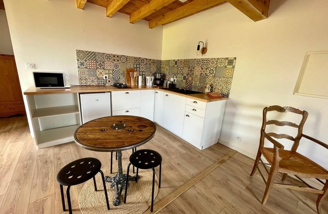 Studio with view of the Vercors