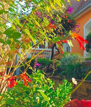 STUDIOS La Varenne Saint Maur entre PARIS ET DISNEYLAND