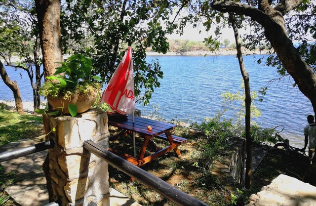 Stunning 1-bed House in Siavonga