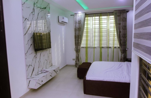 Stunning 3-bed House in Lagos