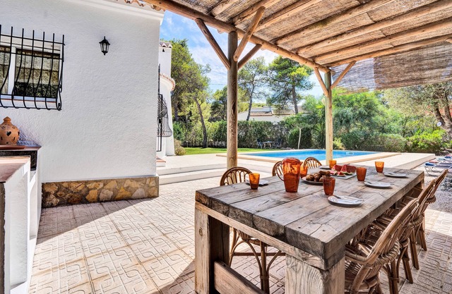 Stunning 3 bedroom, 2 bathroom Villa in Costa Nova