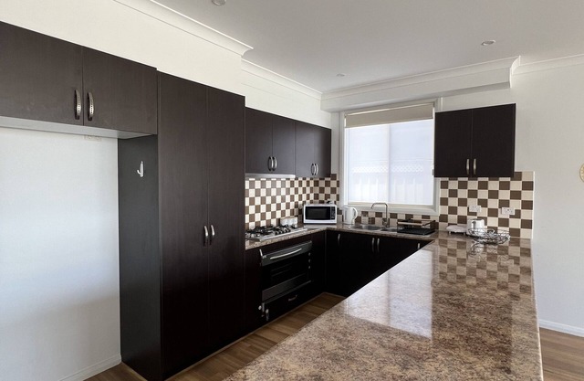 Stunning 4 bedroom House with 2 bathrooms including full ensuite.