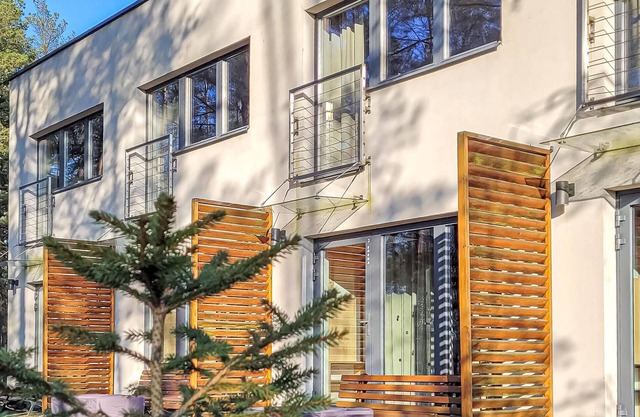 Stunning apartment in Okoniny Nadjeziorne