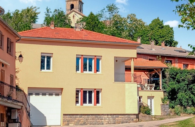 Stunning apartment in Bellaffaire