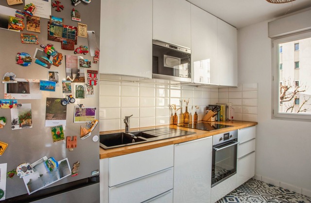 Stunning Apartment right in the centre of Clichy - Welkeys