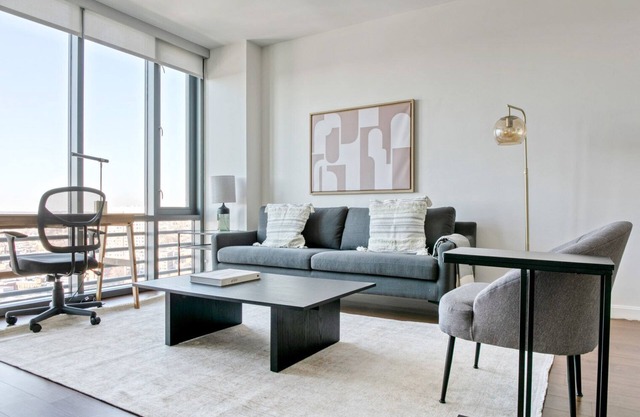 Stunning Central Square 1BR w/Gym & W/D, by Blueground