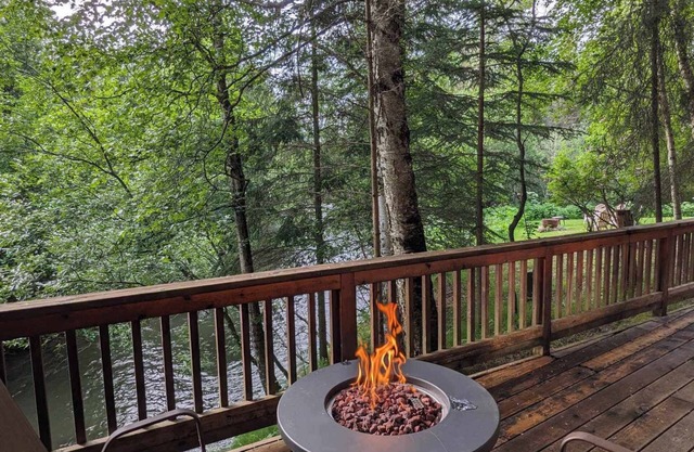 Stunning creekview home, centrally located. With all the extras.