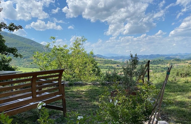 Stunning family home in hillside hamlet amid the northern Marche mountains