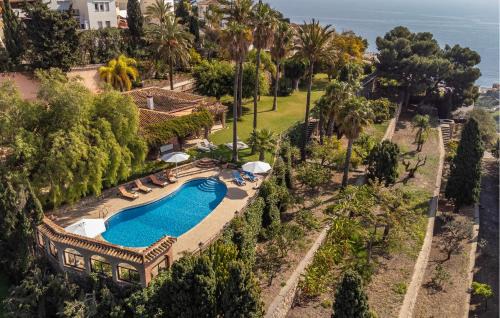 Stunning Home In Almuñecar