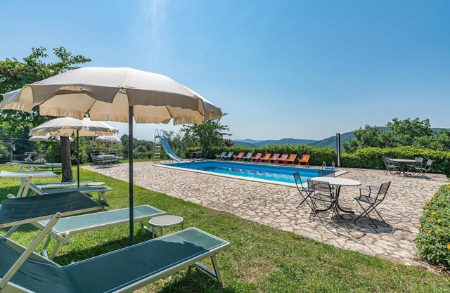 Stunning home in Cortona AR