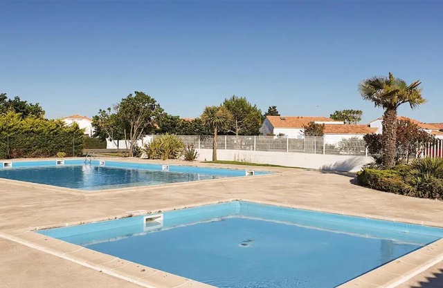 Stunning Home In La Faute Sur Mer