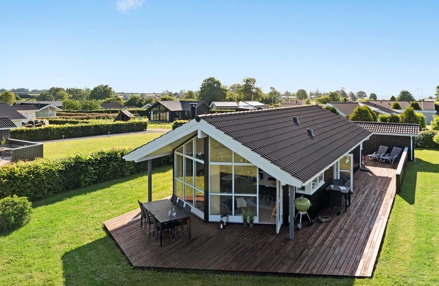 Stunning home in Haderslev with WiFi