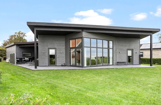 Stunning home in Haderslev with WiFi