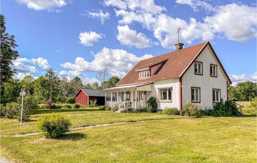 Stunning Home In Karlskrona