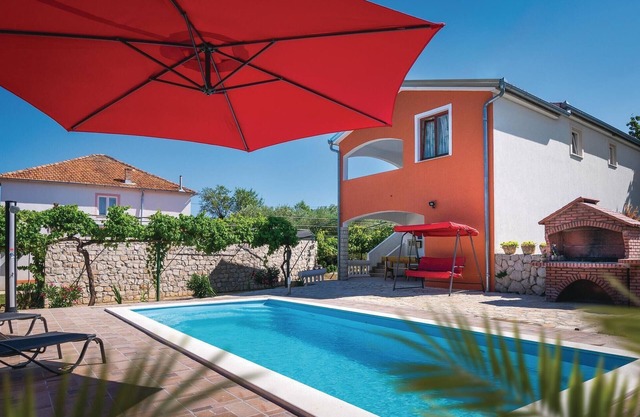 Stunning home in Kraj