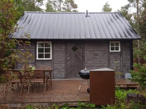 Stunning Home In Lärbro With 1 Bedrooms