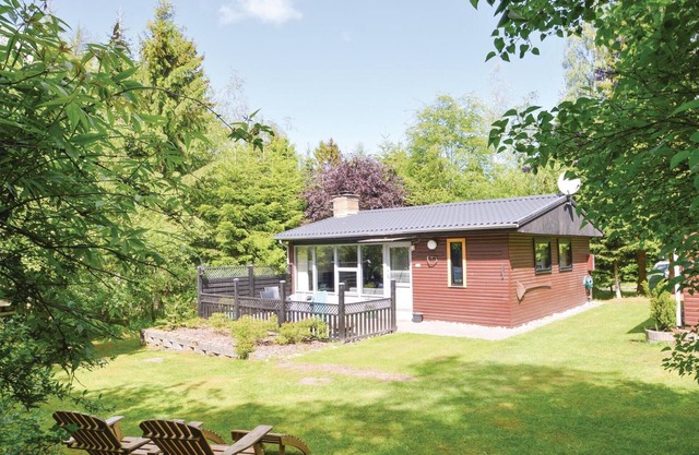 Stunning home in Nibe with kitchen