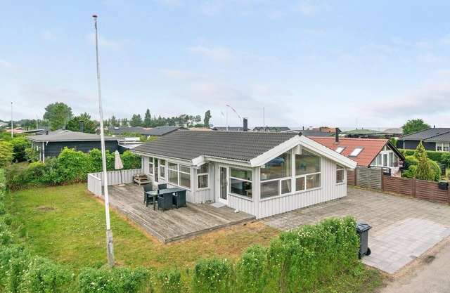 Stunning home in Nyborg with WiFi