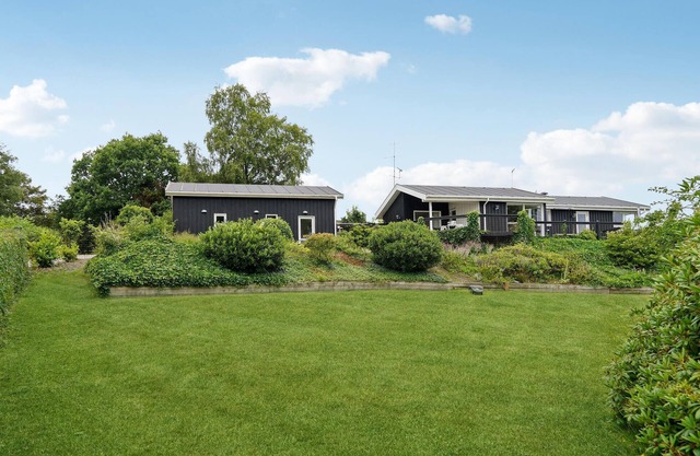 Stunning home in randers nø with WiFi