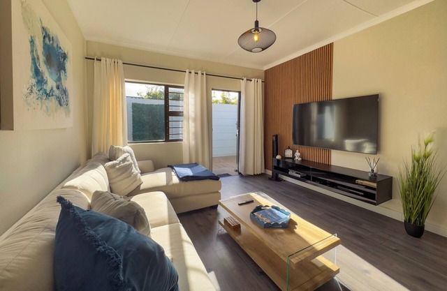 Stunning Modern Beach house in Velddrif