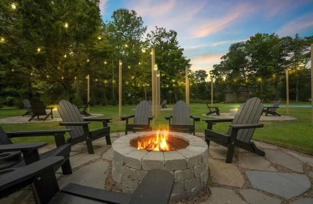 Stunning Pocono Modern | Firpits | Pets OK