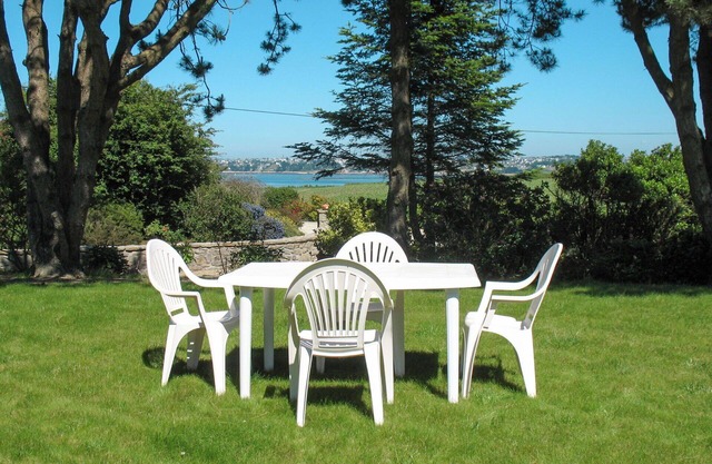 Stunning private villa for 4 people with WIFI, TV, terrace and pets allowed