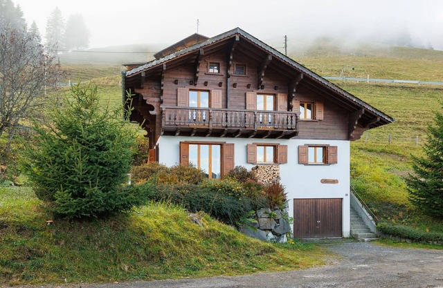 Stunning private villa for 8 guests with WIFI, TV and terrace