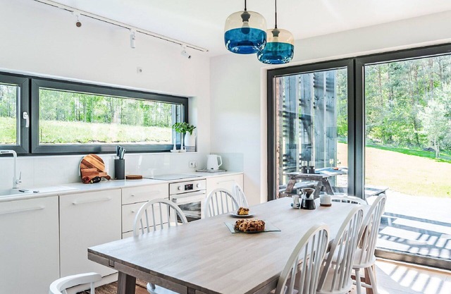 Stunning private villa for 8 people with WIFI and patio