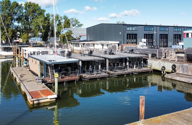 Stunning ship in Göteborg with sauna