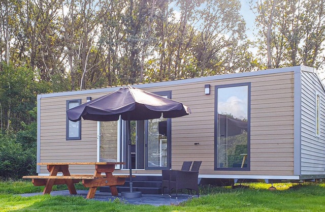 Stunning (sta)caravan in Hoogersmilde
