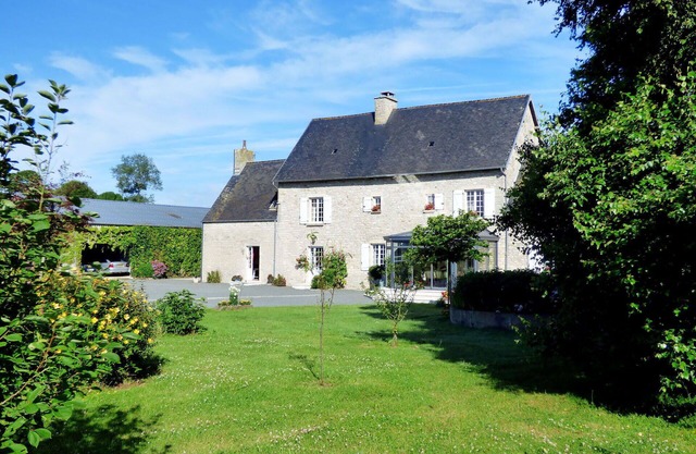 Stunning villa for 7 guests with WIFI, TV, terrace and pets allowed