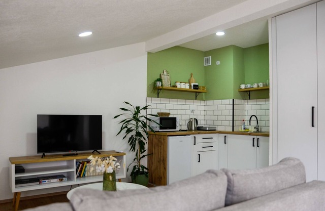 Stylish apartment, close to the lake and town center