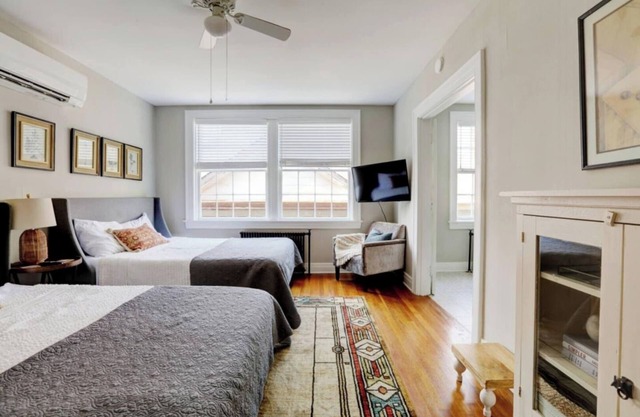 Stylish Apt/Amenity driven and PRIME Location