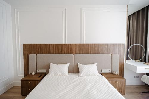 Stylish Downtown Stay