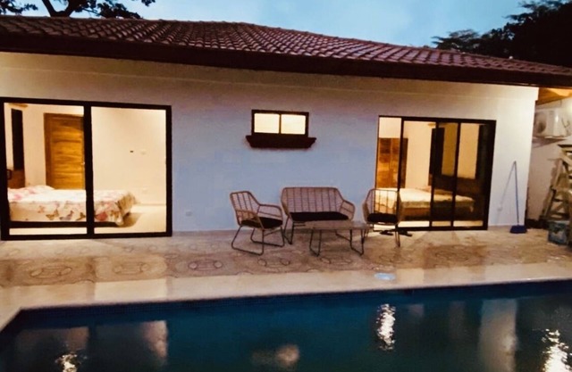 Stylish House w/private pool/patio Casa Mila walking distance to beach and town