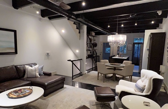 Stylish Loft in Habersham