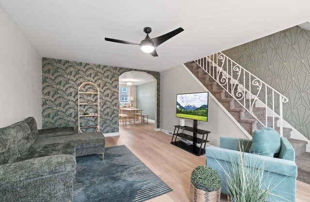 Stylish Modern Getaway Near Downtown City Center!