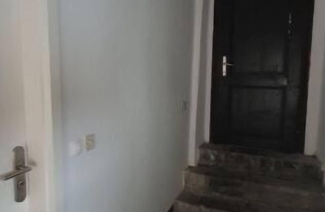 Stylish studio with a garden, self check-in & AC