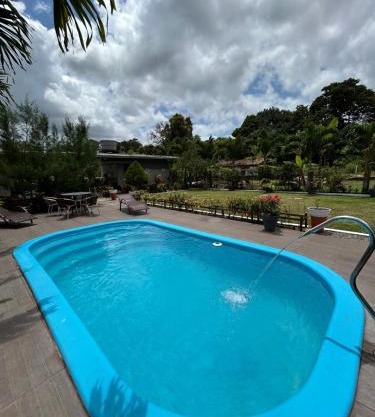 Suíte em uma reserva ambiental com piscina