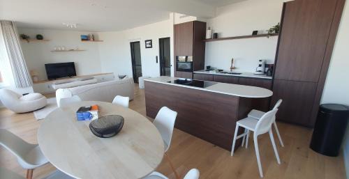subliem appartement met zeezicht