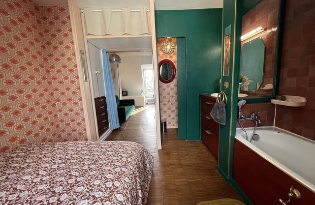 Sublime Appartement Parisien avec vue sur la Tour Eiffel