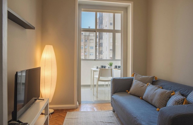 Succeed Campo Pequeno Guesthouse