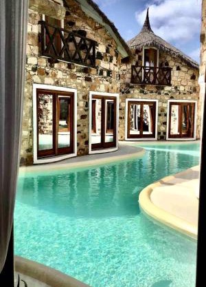 Suite and pool, Praia Estoril, Sal Rei