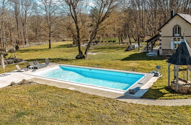 Suite Charmilles avec piscine