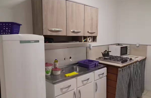 suite+kitchen twelve with air conditioning