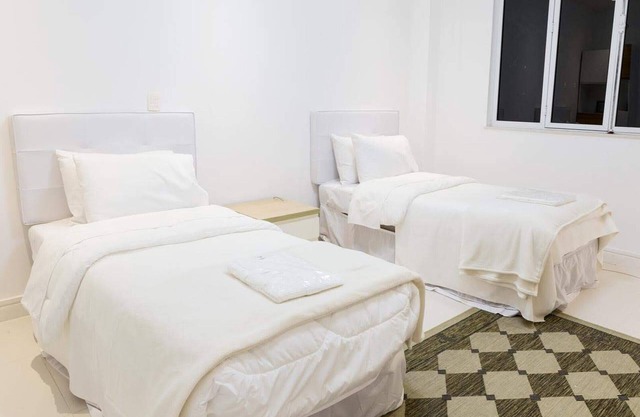 Suite with 2 single beds