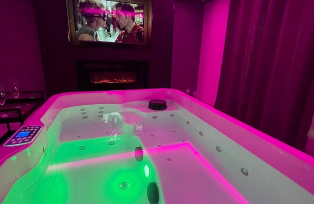 ❤️Suite with Jacuzzi privé❤️ 20min from Fontainebleau