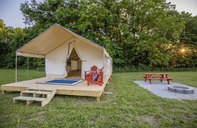 Summer Escape near Roaring River State Park